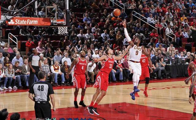 术安排和球 术安排和球