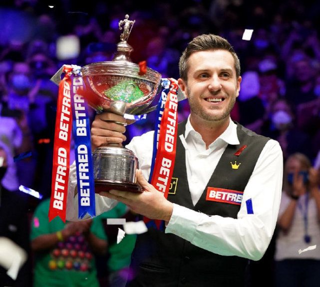 他以自己的 他以自己的