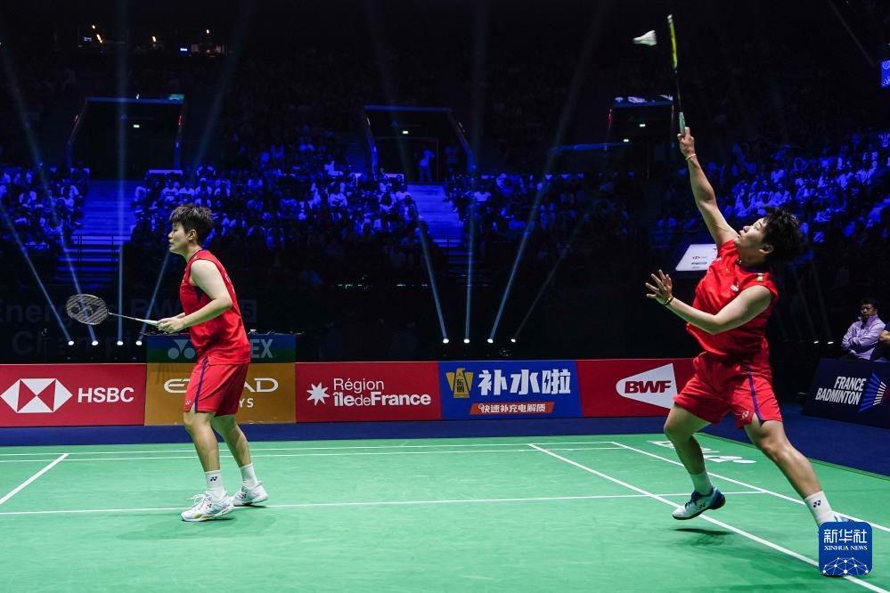 自己投篮还 自己投篮还